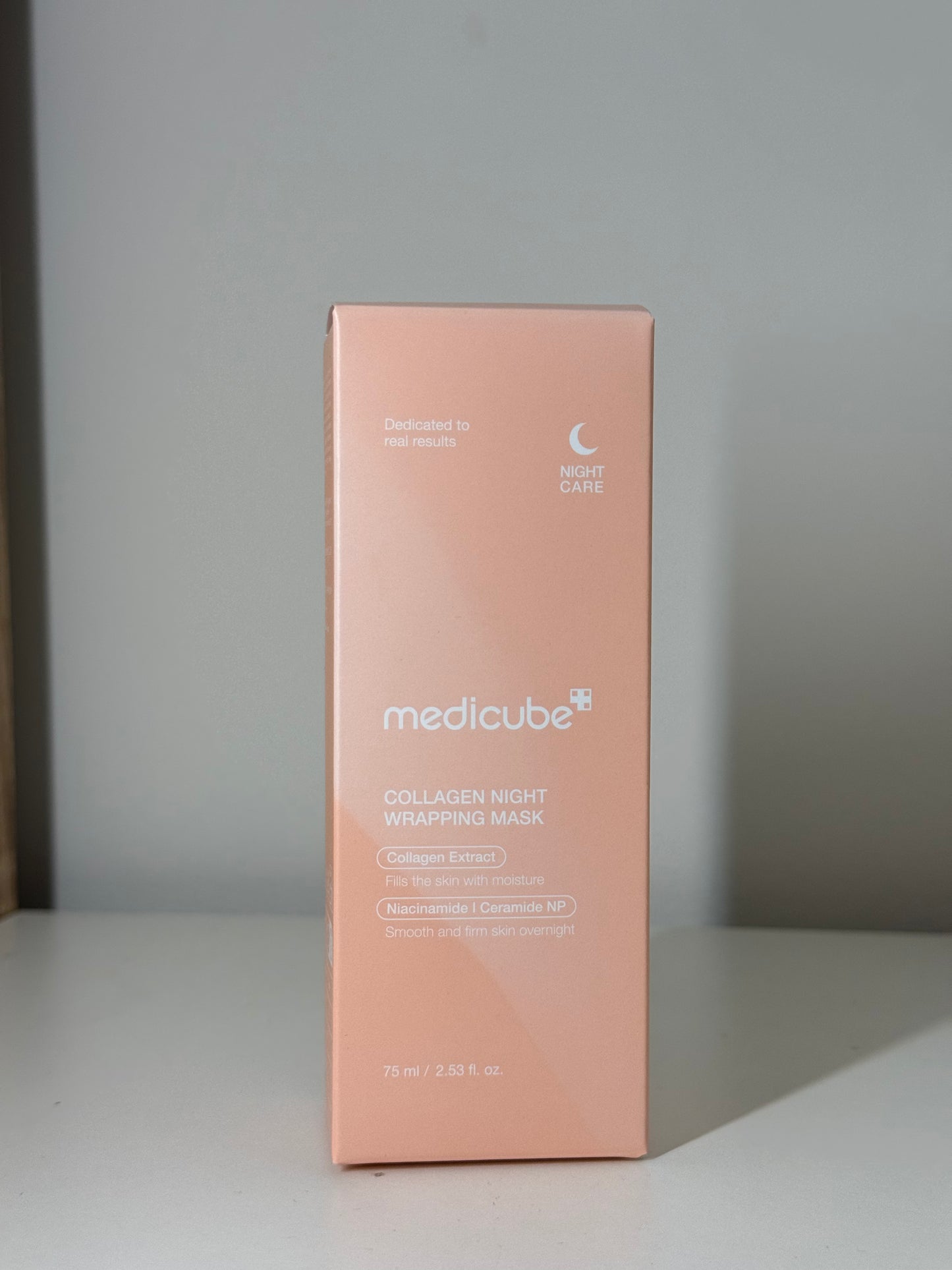 NOSTIPRINOŠA NAKTS MASKA MEDICUBE COLLAGEN NIGHT WRAPPING MASK