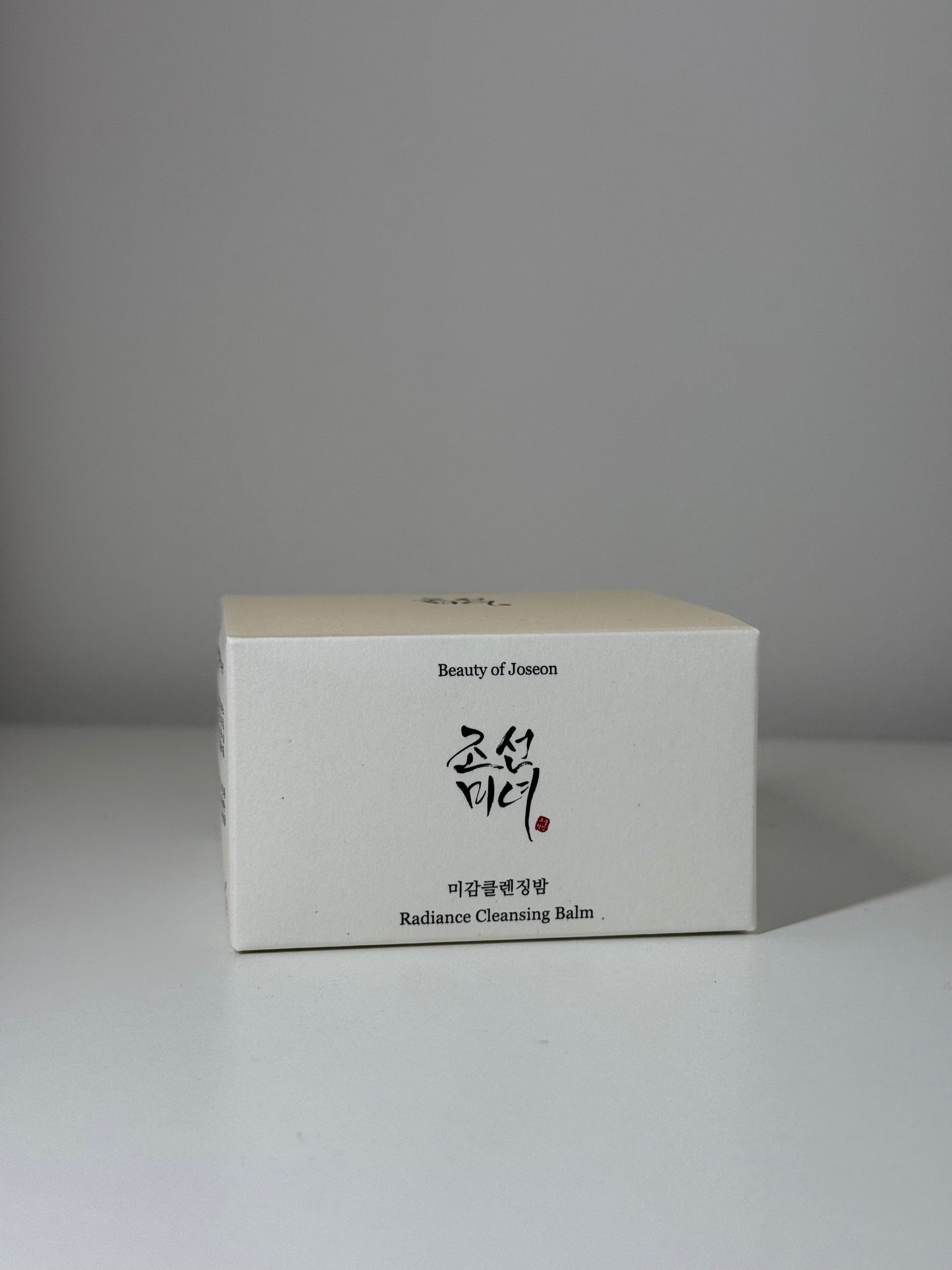 ATTĪROŠS BALZAMS AR RĪSŪDENI UN SOJAS FERMENTIEM BEAUTY OF JOSEON RADIANCE CLEANSING BALM
